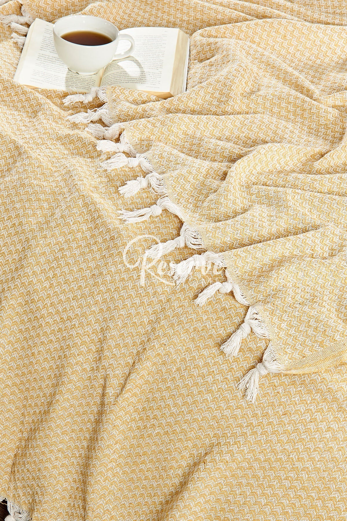 Serre - Yelda Çift Kişilik Sarı Pike