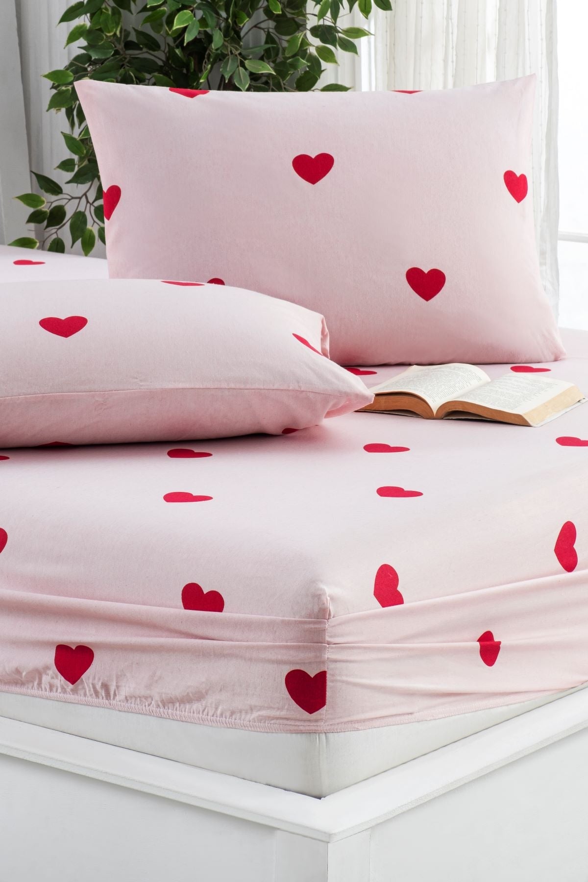 Flori - Madonna Lastikli Çarşaf Takımı